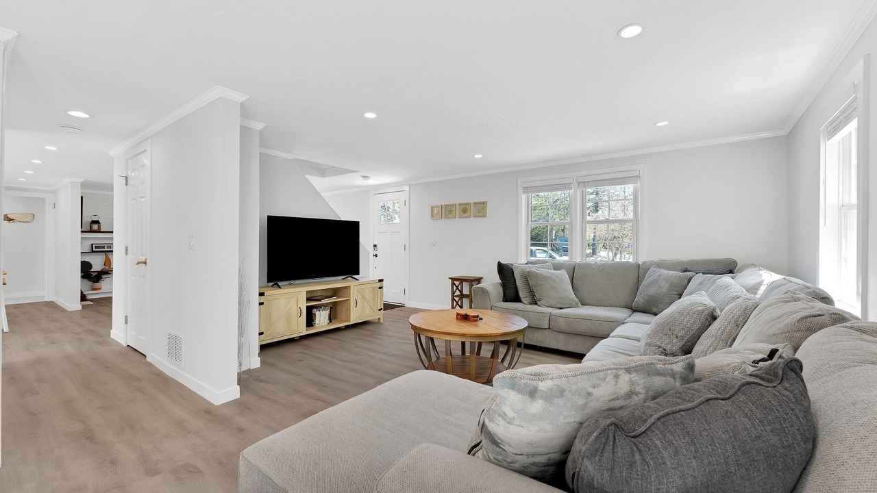 Photo of Bedroom in Yarmouth Port