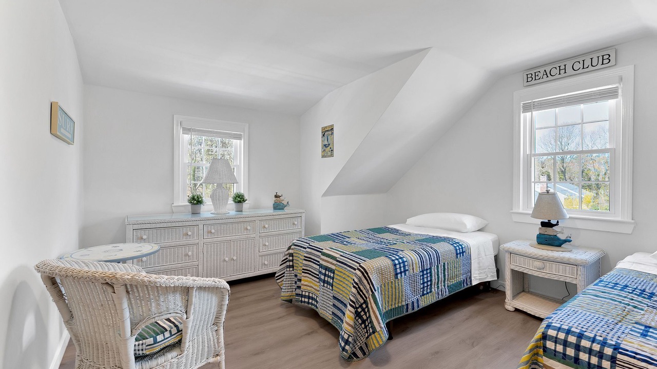 Photo of Others in Yarmouth Port