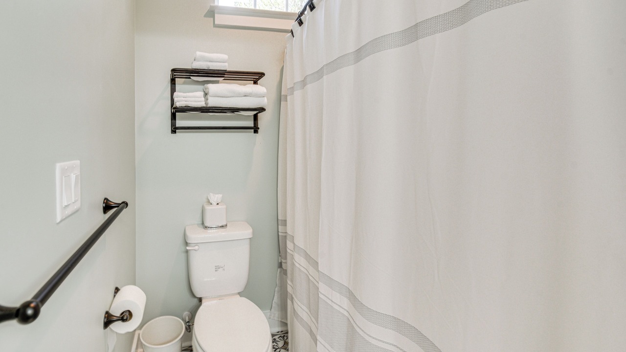 Photo of Bathroom in Bay Ridge