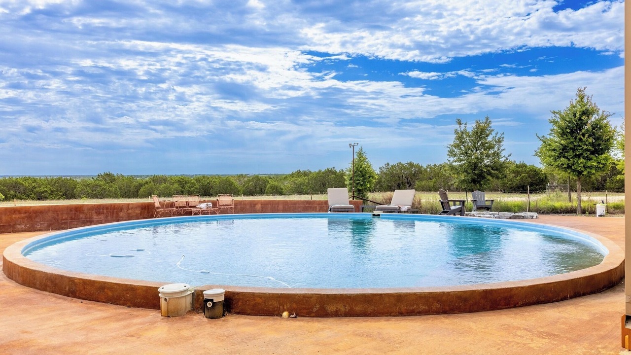 Photo of Outdoor in Burnet