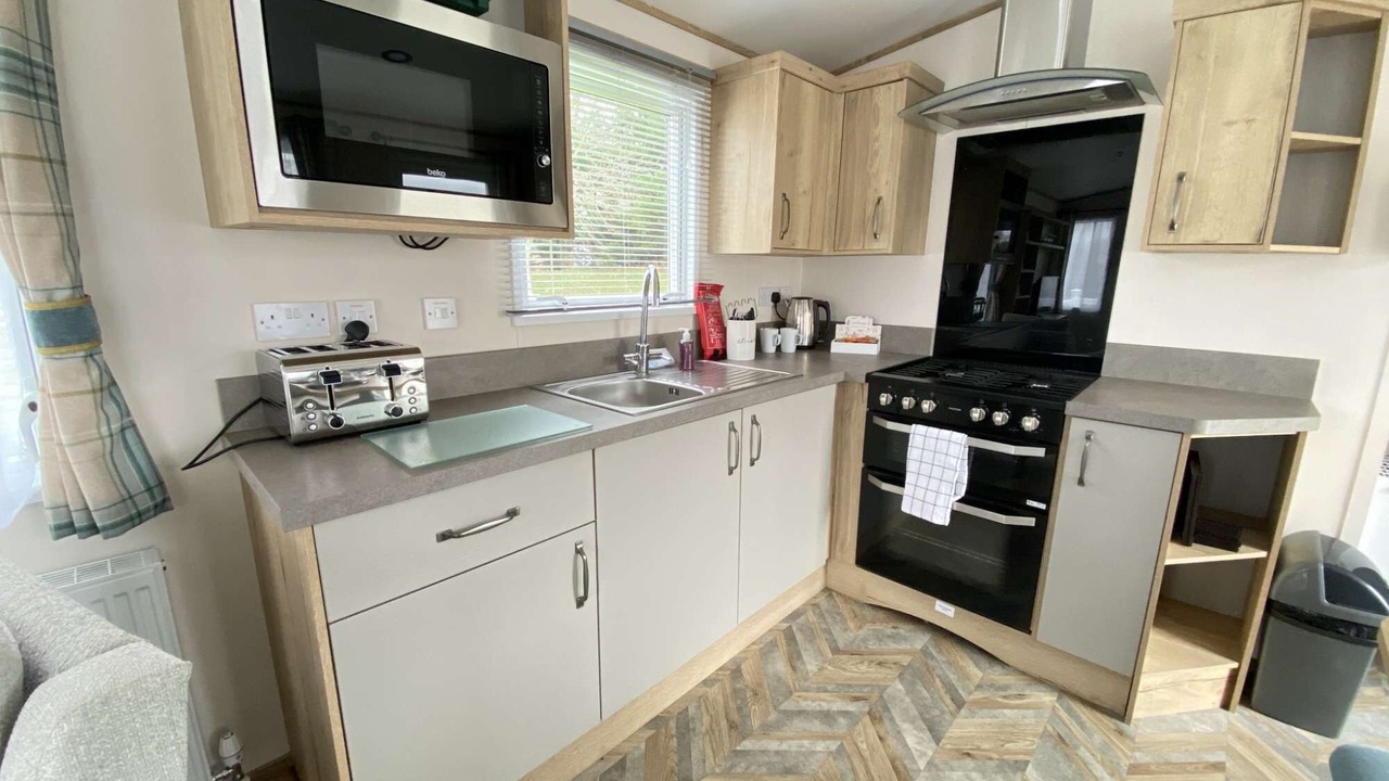 Photo of Kitchen in South Cerney