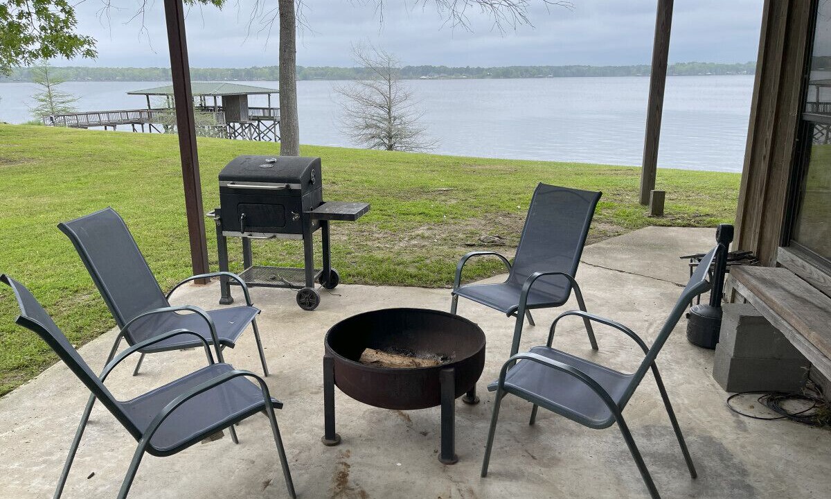 Photo of Patio Balcony in Negreet