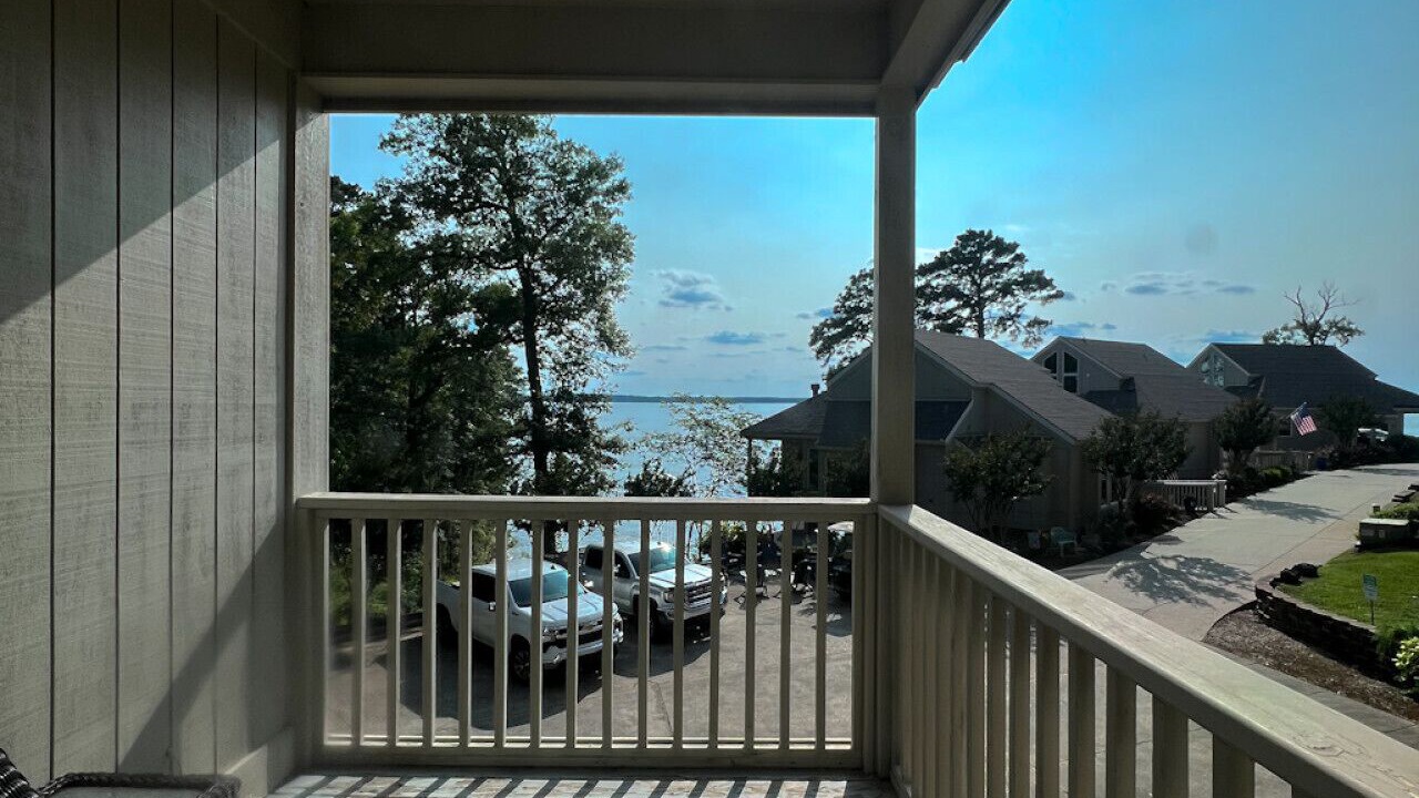 Photo of Patio Balcony in Negreet