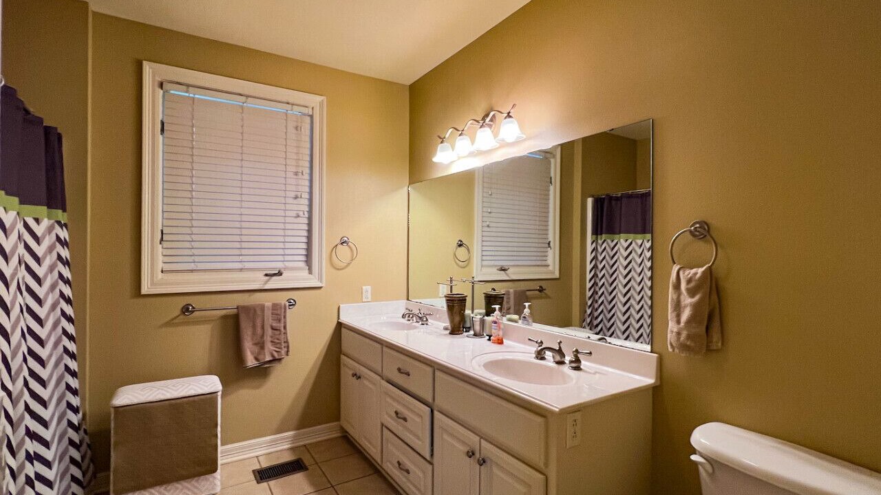Photo of Bathroom in Negreet