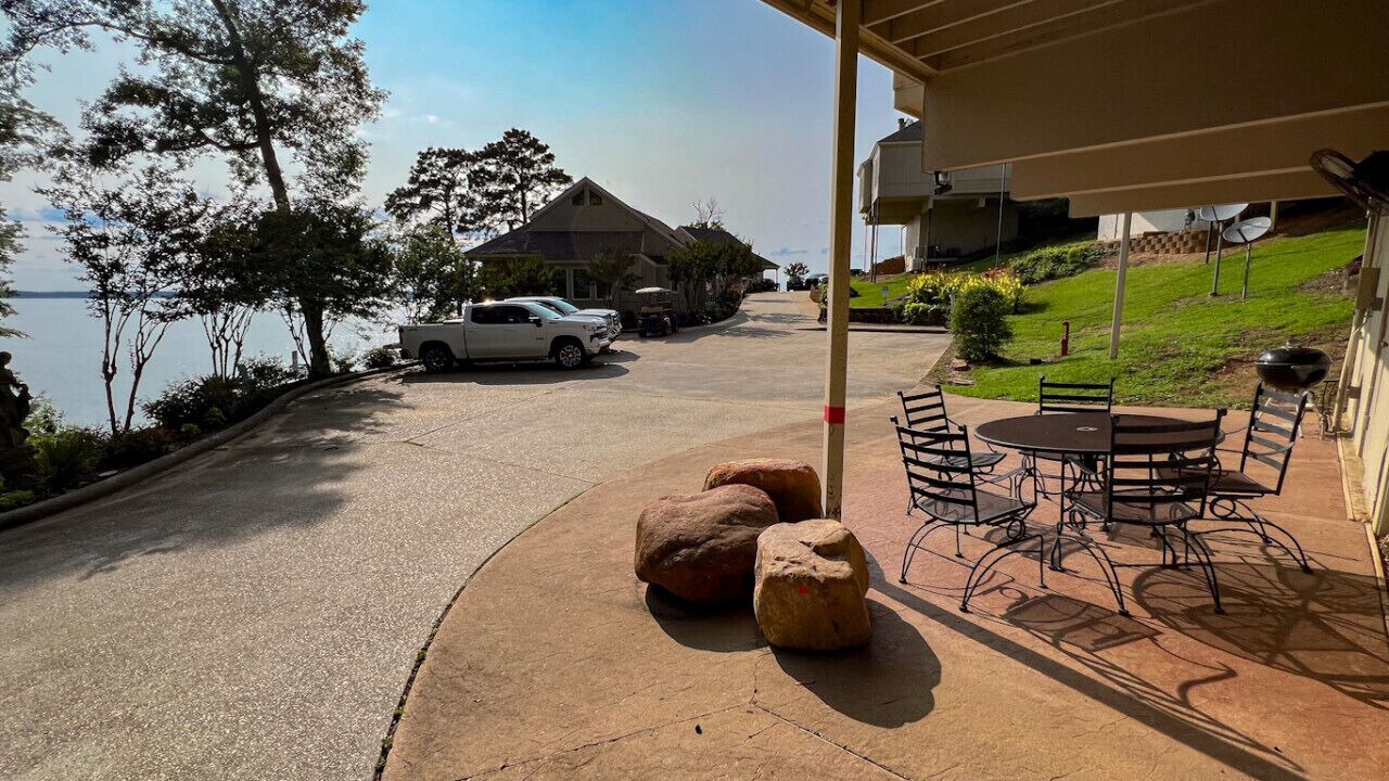 Photo of Outdoor in Negreet