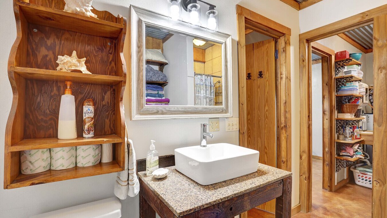 Photo of Bathroom in Negreet