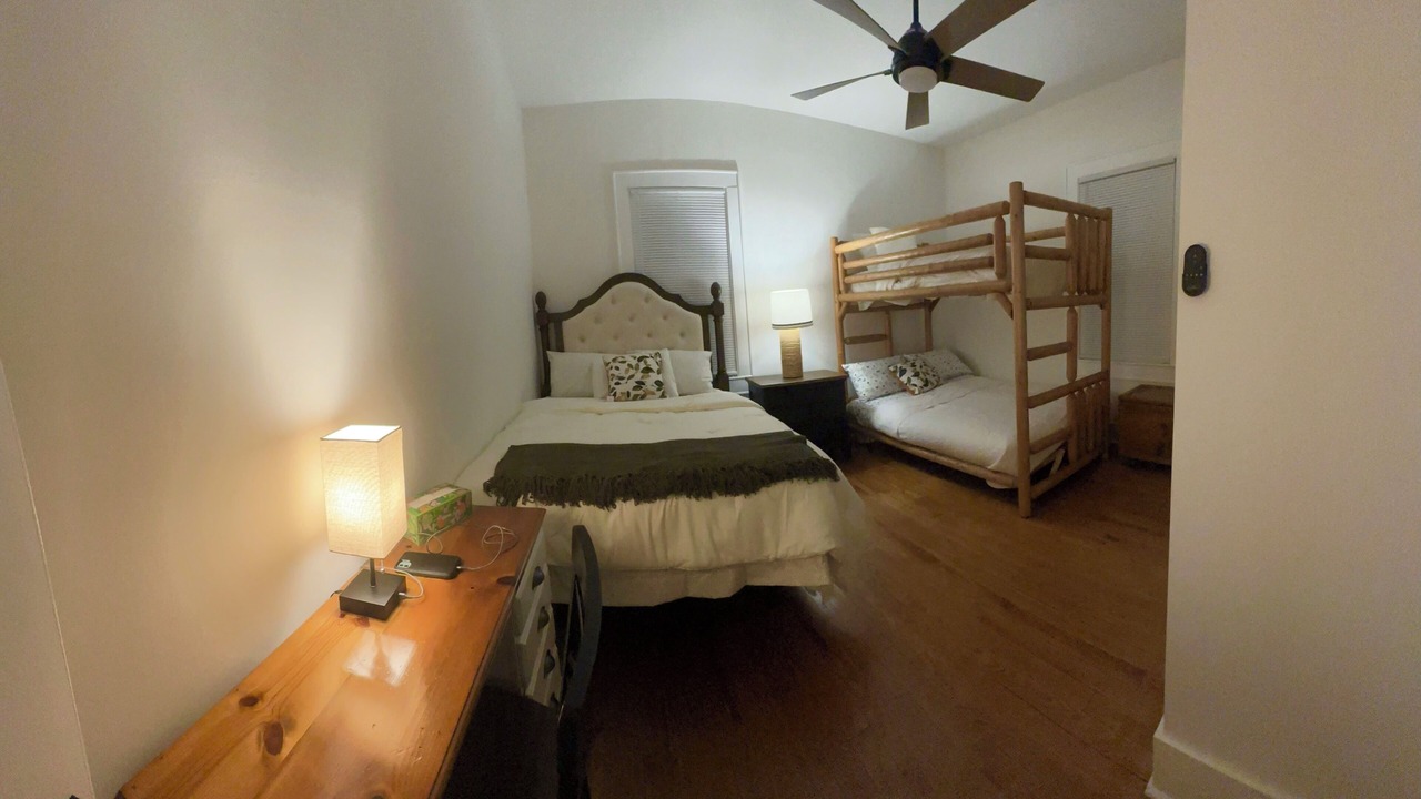 Photo of Bedroom in Lenoir