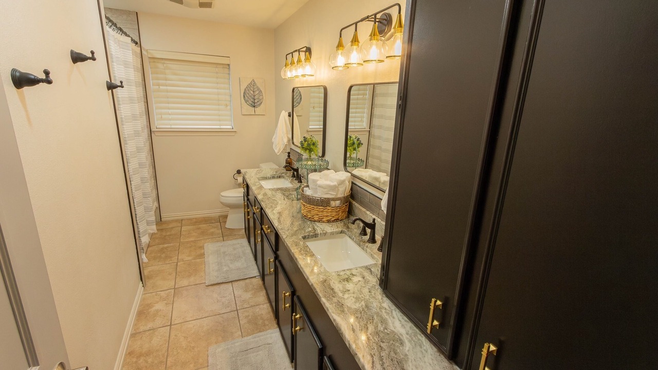 Photo of Bathroom in South Side