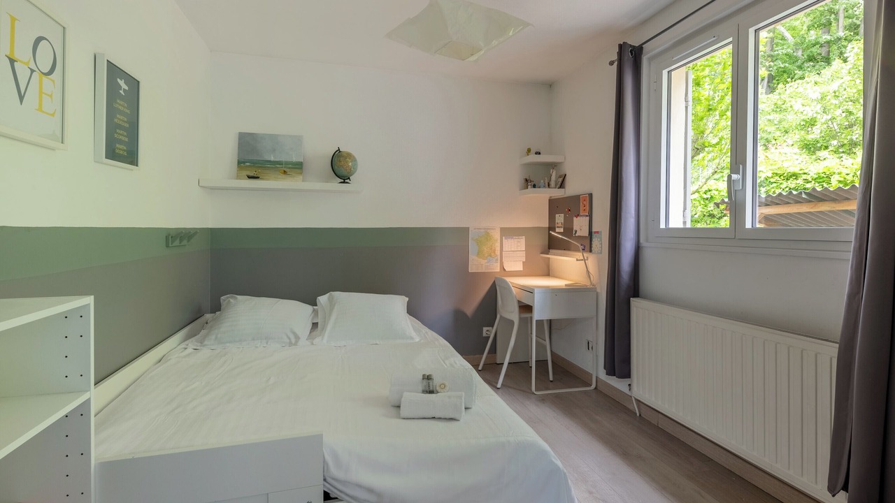 Photo of Bedroom in Charlier - Valvert