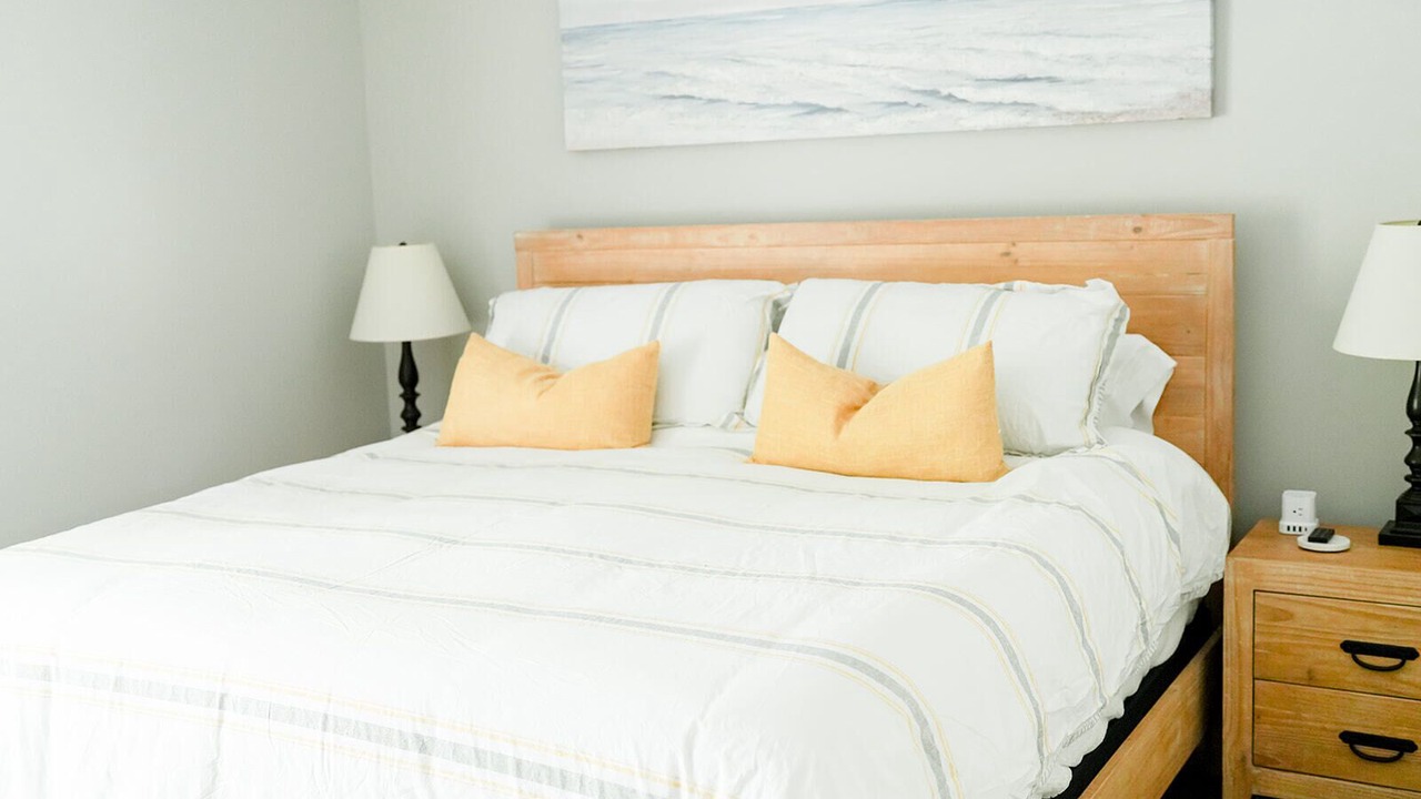 Photo of Others in Saint Simons Heights