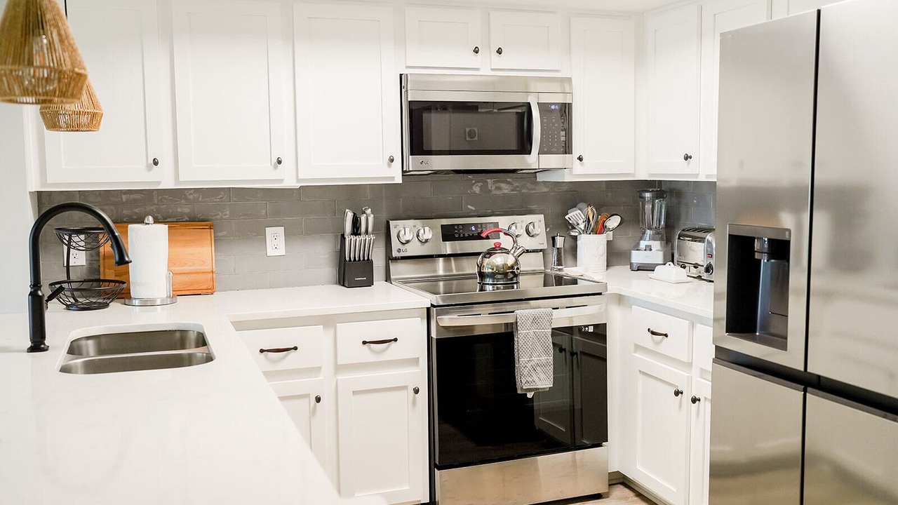 Photo of Others in Saint Simons Heights