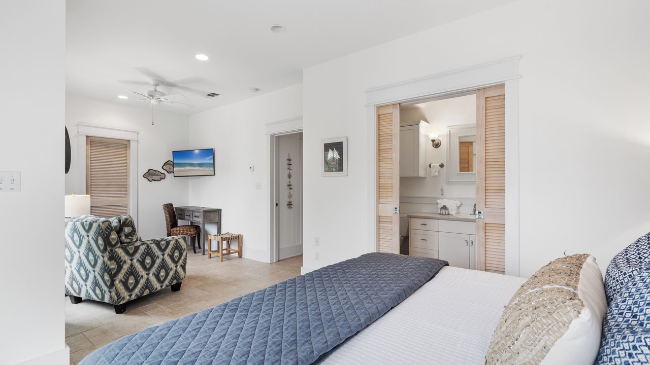 Photo of Bedroom in Ono Island