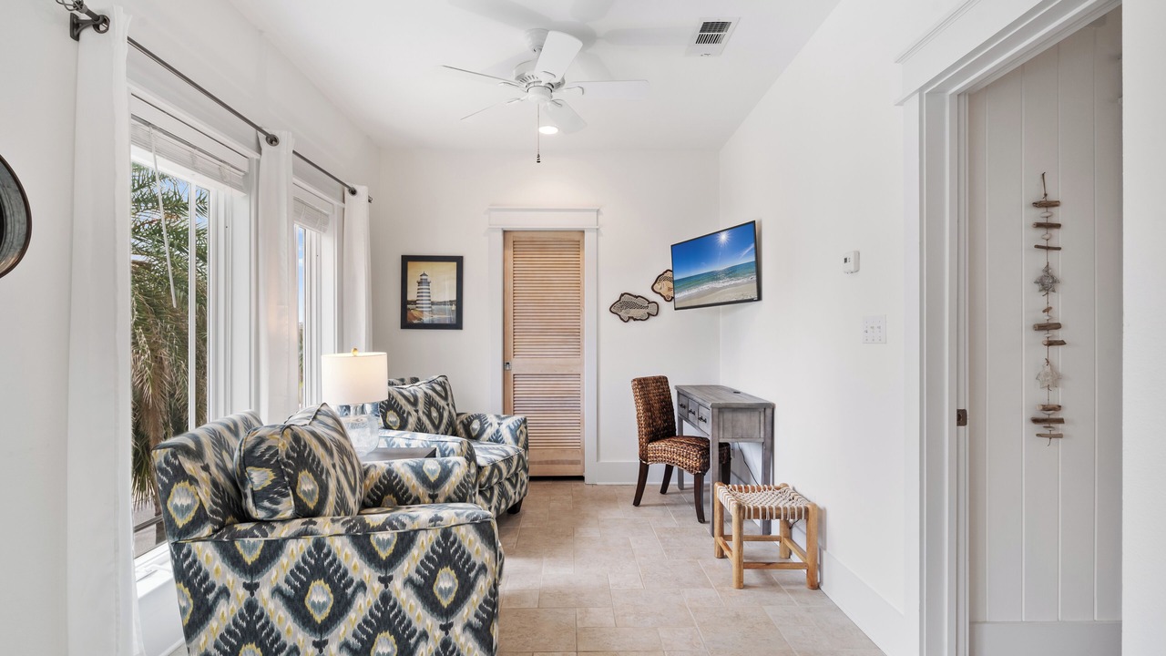 Photo of Livingroom in Ono Island