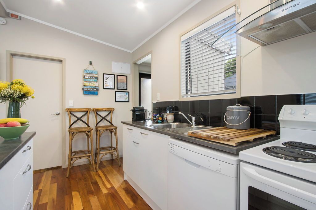 Photo of Kitchen in Waihi Beach