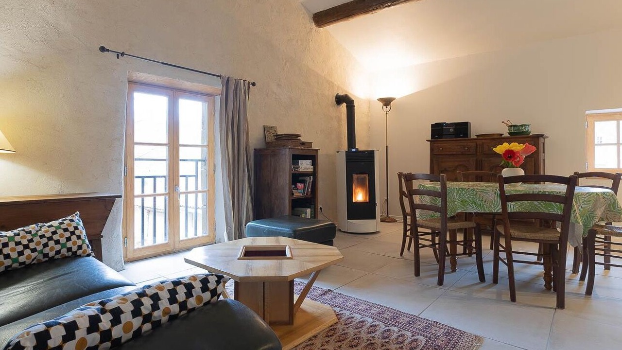 Photo of Livingroom in Saint-Floret