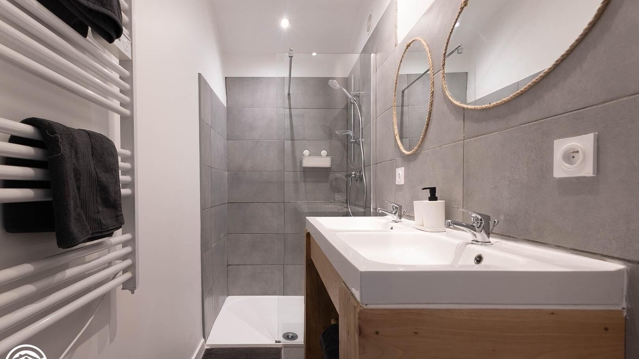 Photo of Bathroom in Saint-Floret