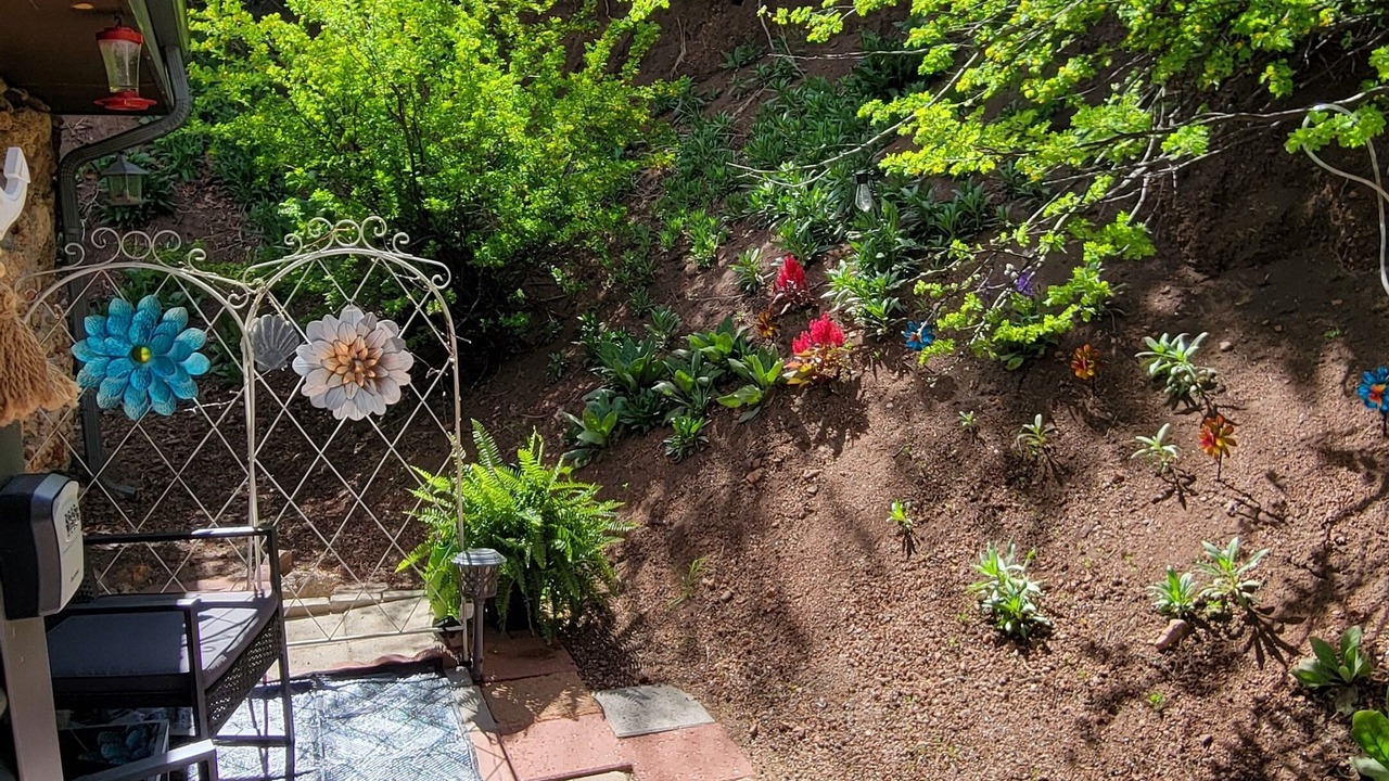 Photo of Patio Balcony in Cascade