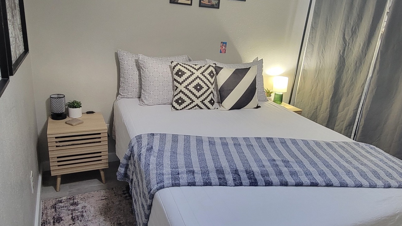 Photo of Bedroom in Cascade