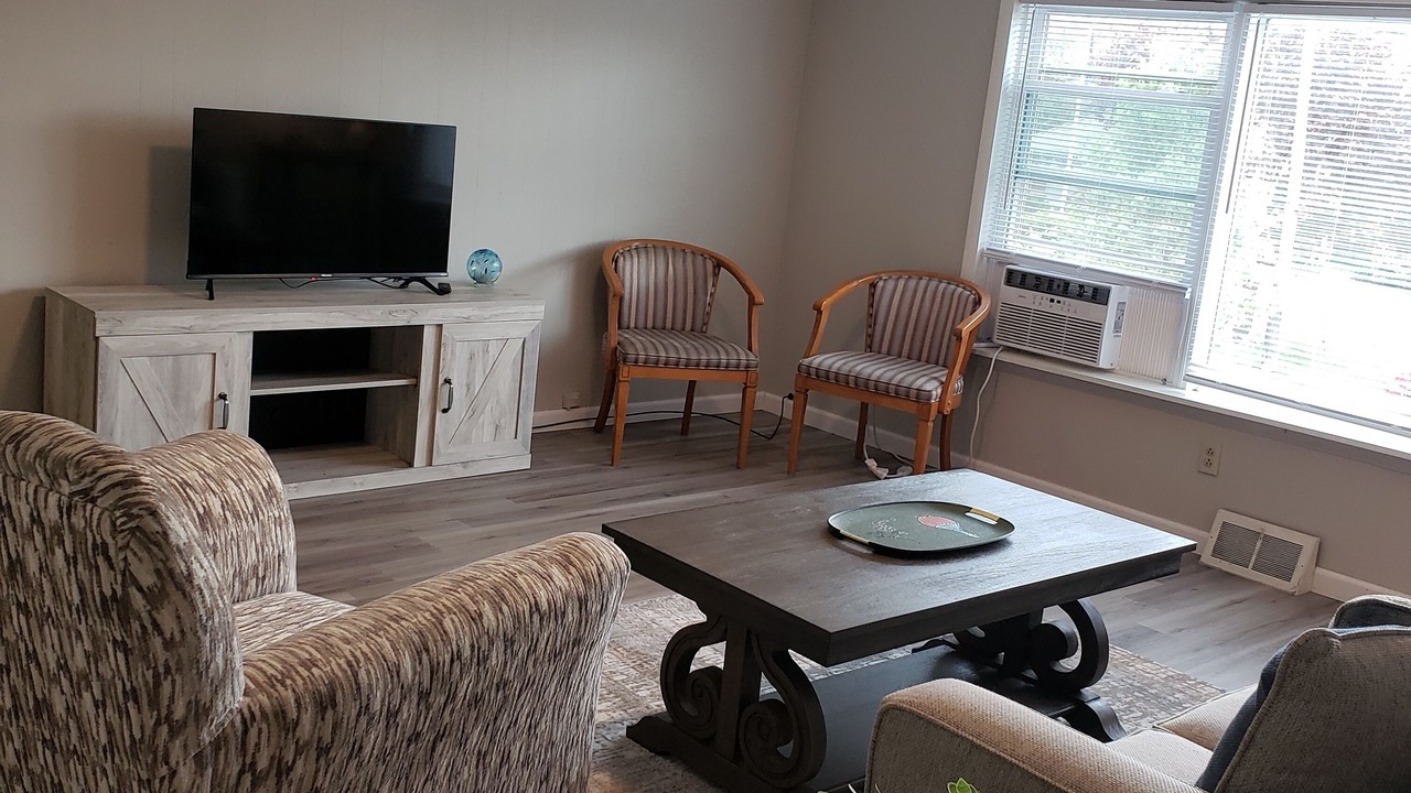 Photo of Livingroom in Sylvan Beach