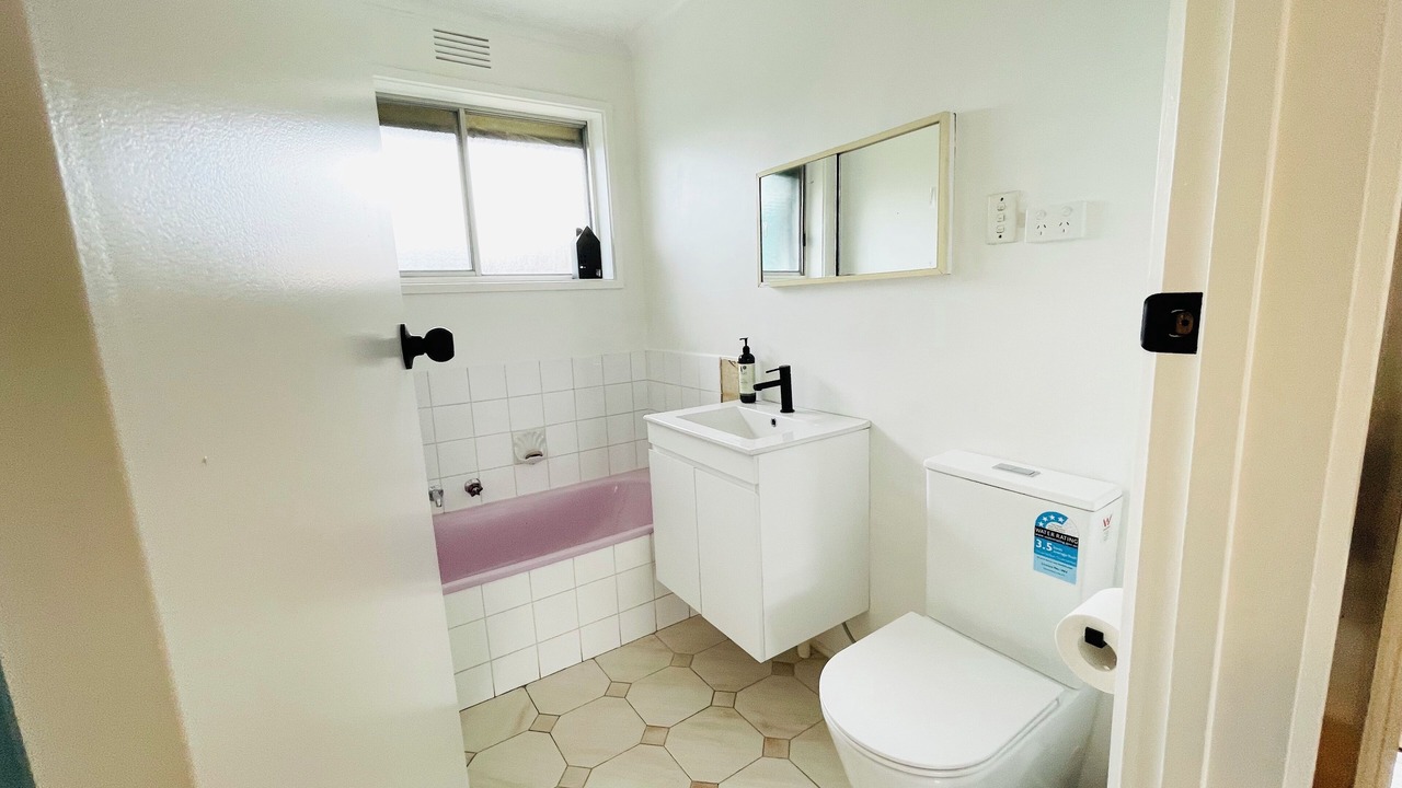 Photo of Bathroom in Braybrook