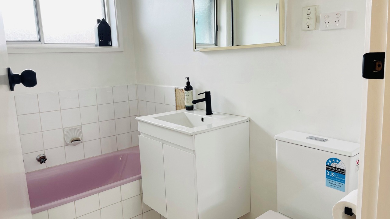 Photo of Bathroom in Braybrook