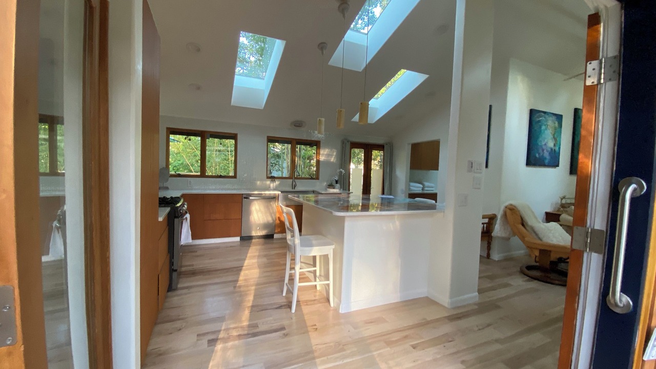 Photo of Others in Western