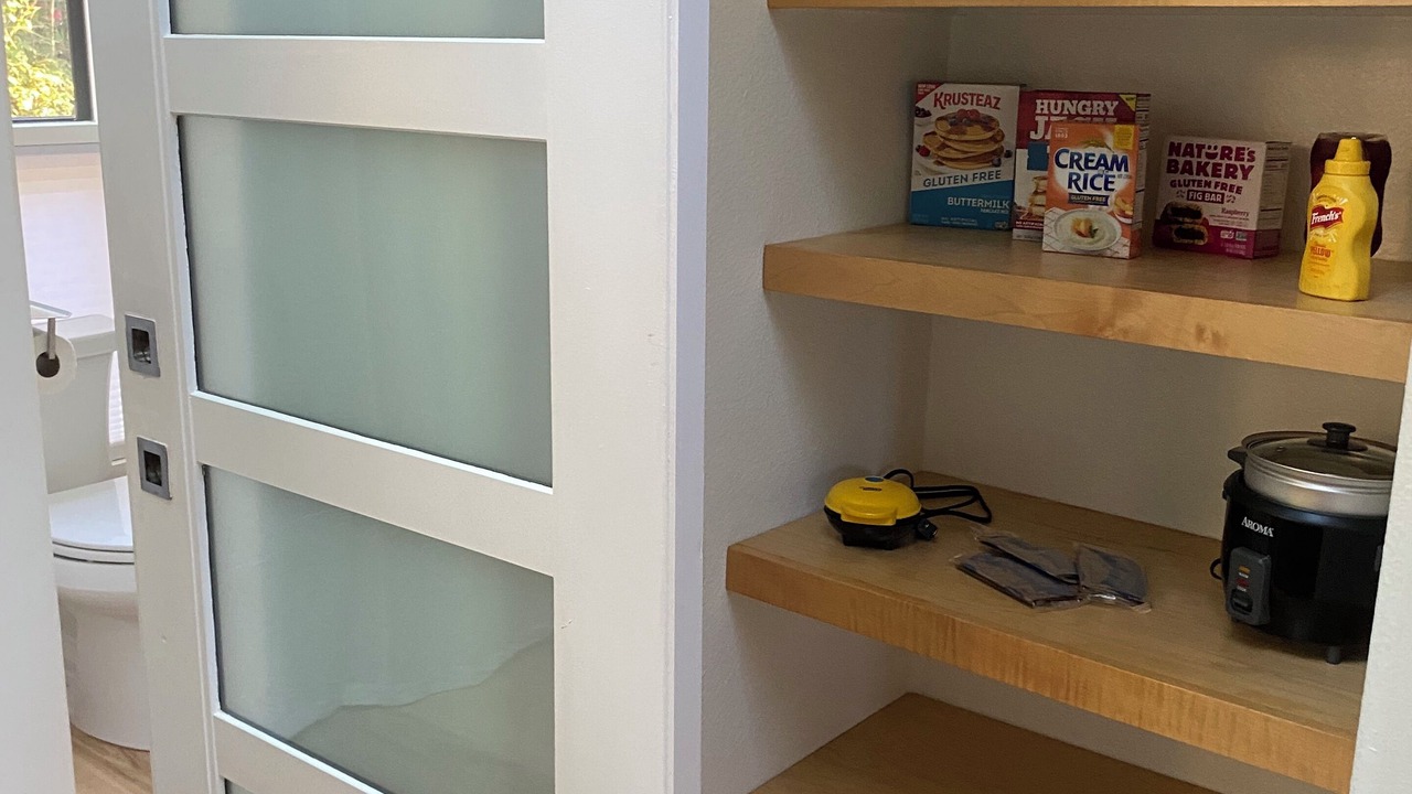 Photo of Others in Western