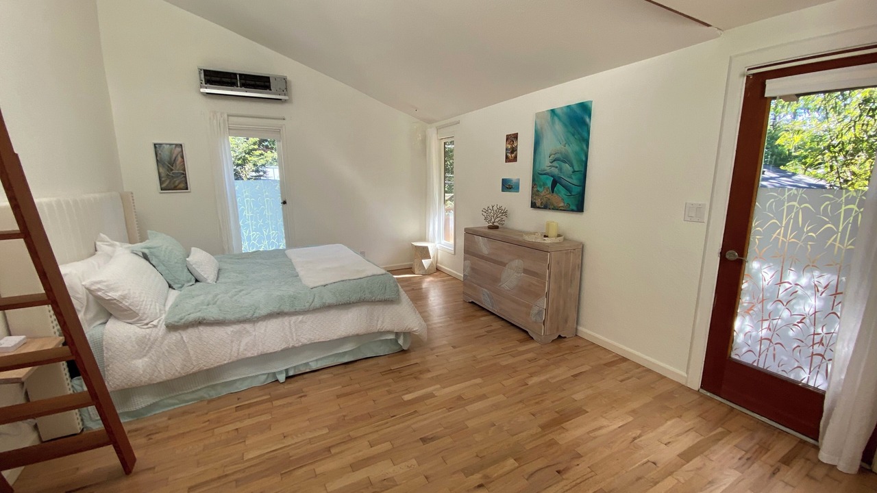 Photo of Bedroom in Western