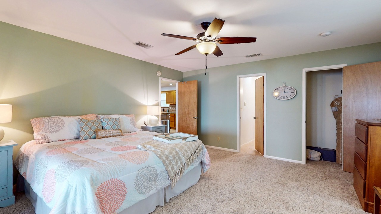 Photo of Bedroom in Cotton Gin