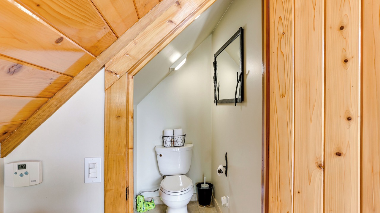 Photo of Bathroom in Deering