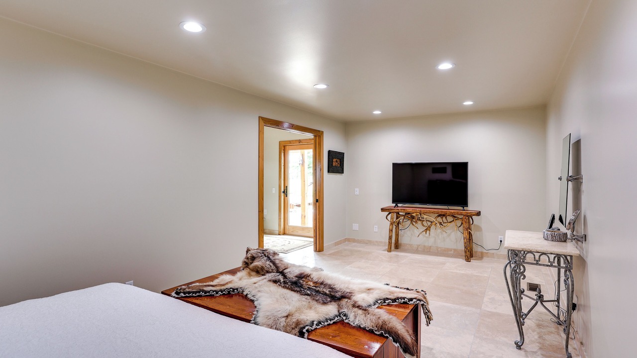 Photo of Bedroom in Deering