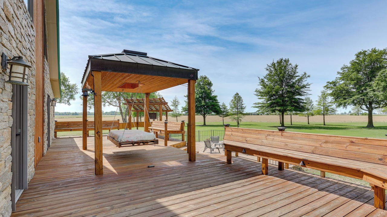 Photo of Patio Balcony in Deering