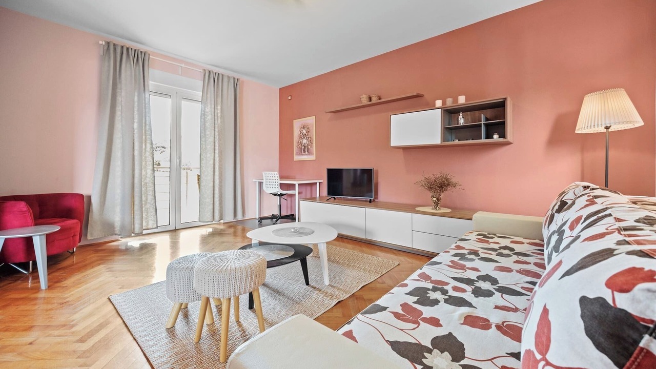 Photo of Livingroom in Suha Punta