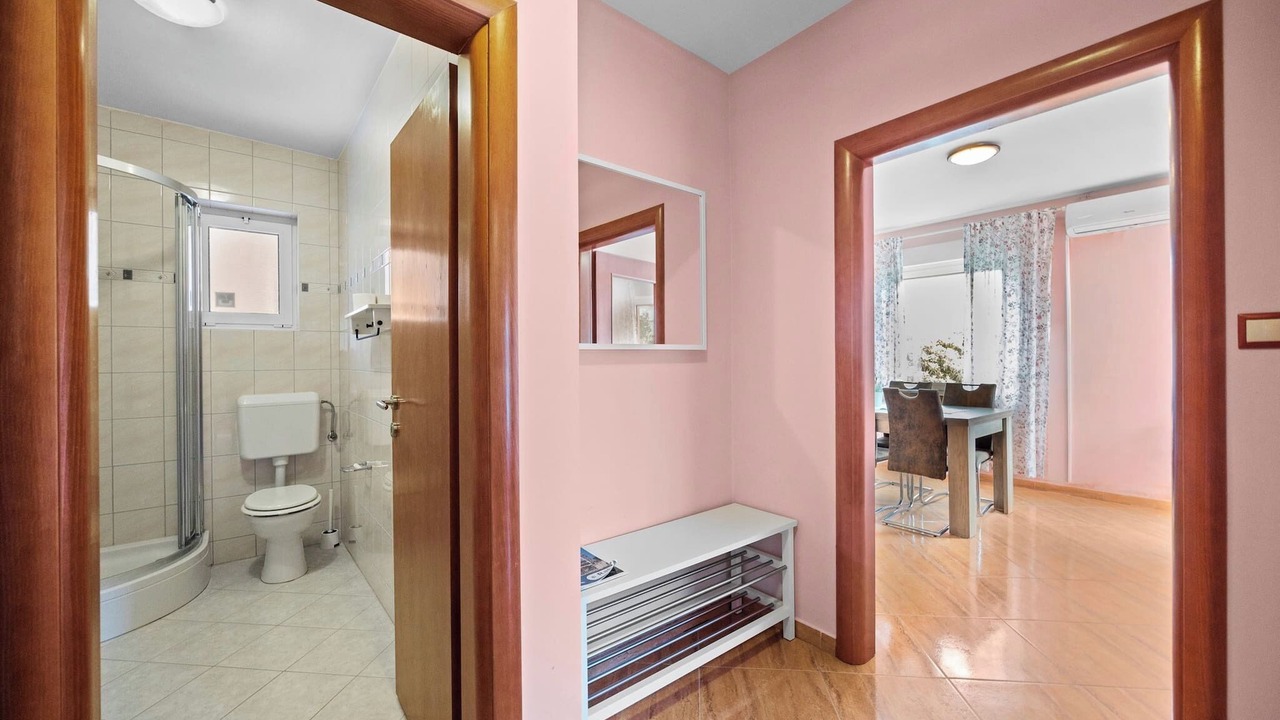 Photo of Bathroom in Suha Punta