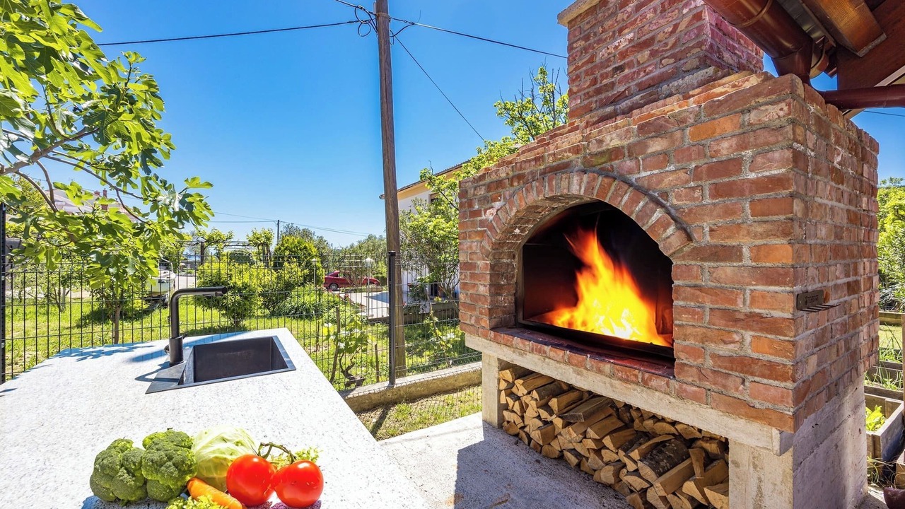 Photo of Outdoor in Suha Punta
