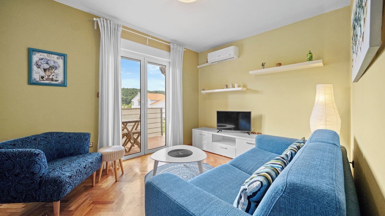 Photo of Livingroom in Suha Punta