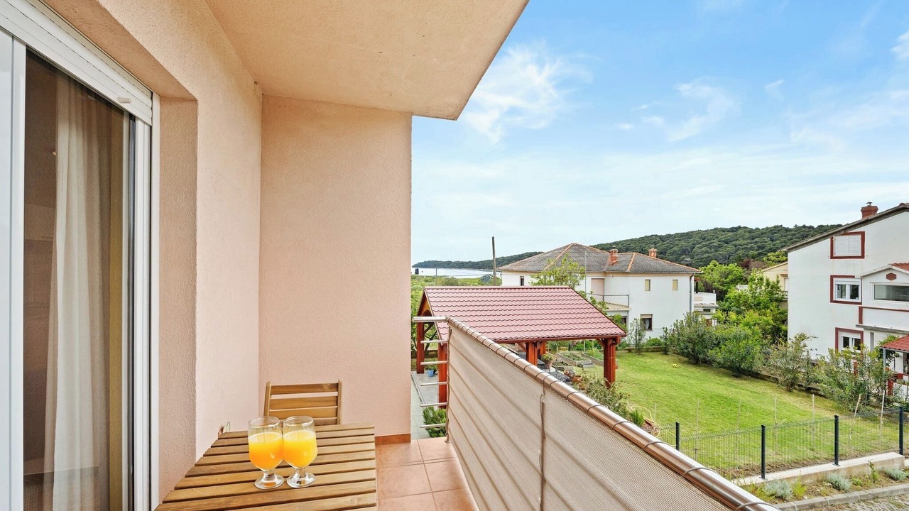 Photo of Outdoor in Suha Punta