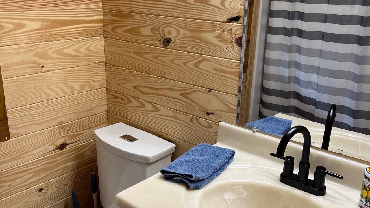 Photo of Bathroom in Sontag
