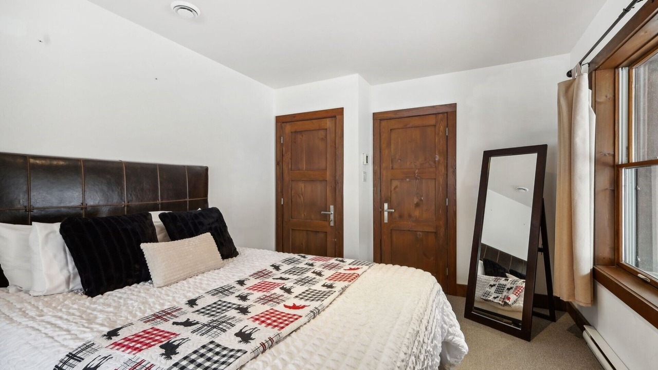 Photo of Bedroom in Lac Superieur Village