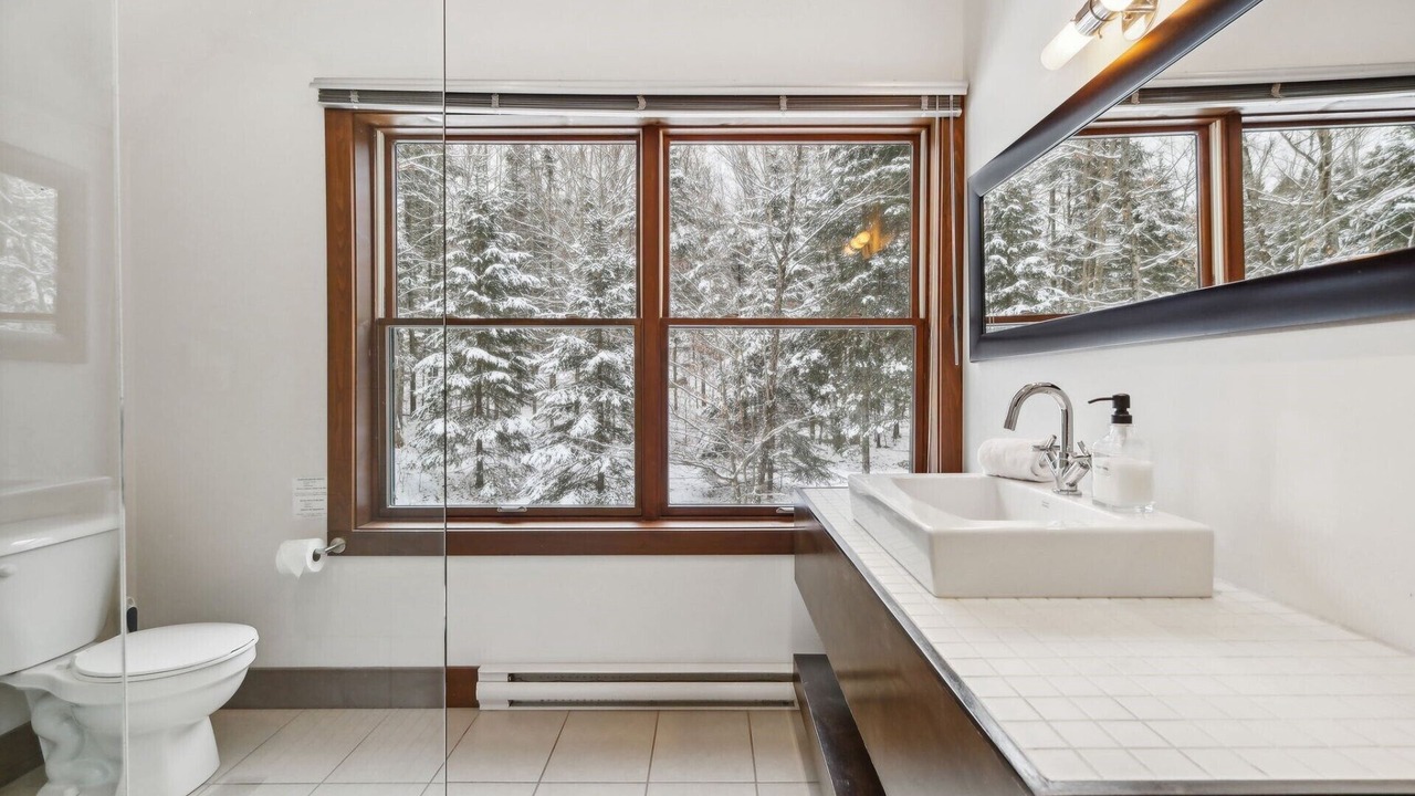 Photo of Bathroom in Lac Superieur Village