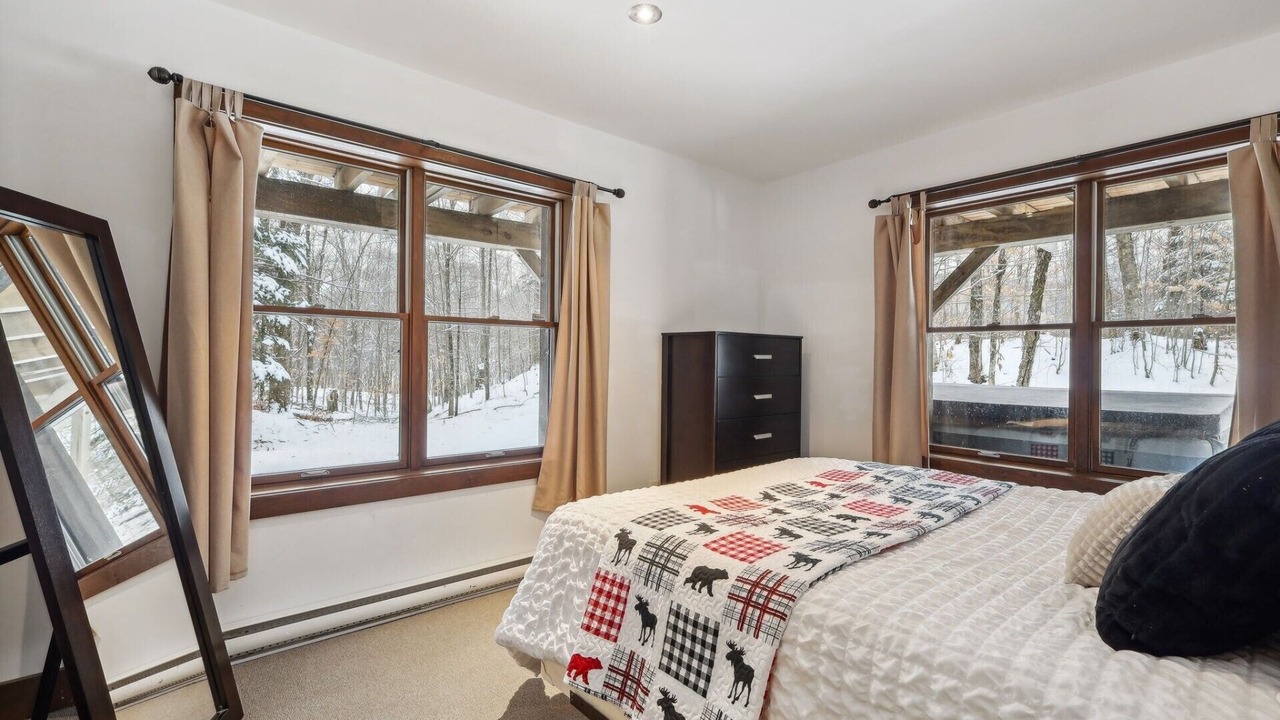 Photo of Bedroom in Lac Superieur Village