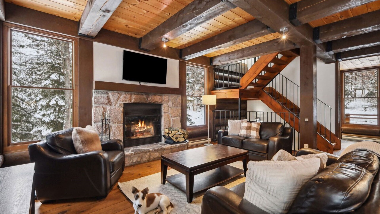 Photo of Livingroom in Lac Superieur Village