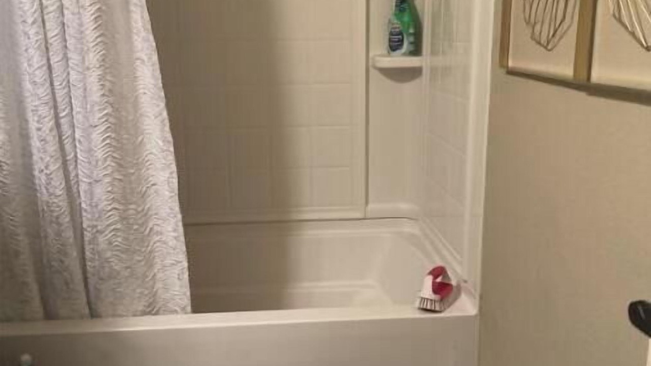 Photo of Bathroom in Crowley