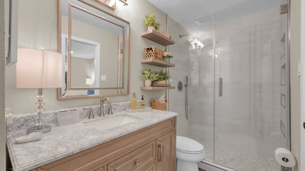 Photo of Bathroom in April Sound
