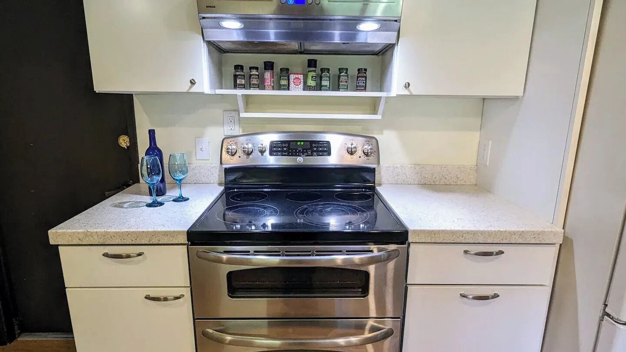 Photo of Kitchen in Allyn-Grapeview