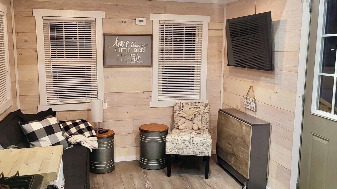 Photo of Others in Hot Springs