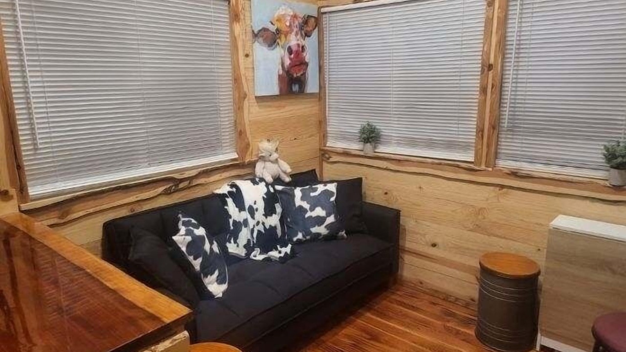 Photo of Livingroom in Hot Springs
