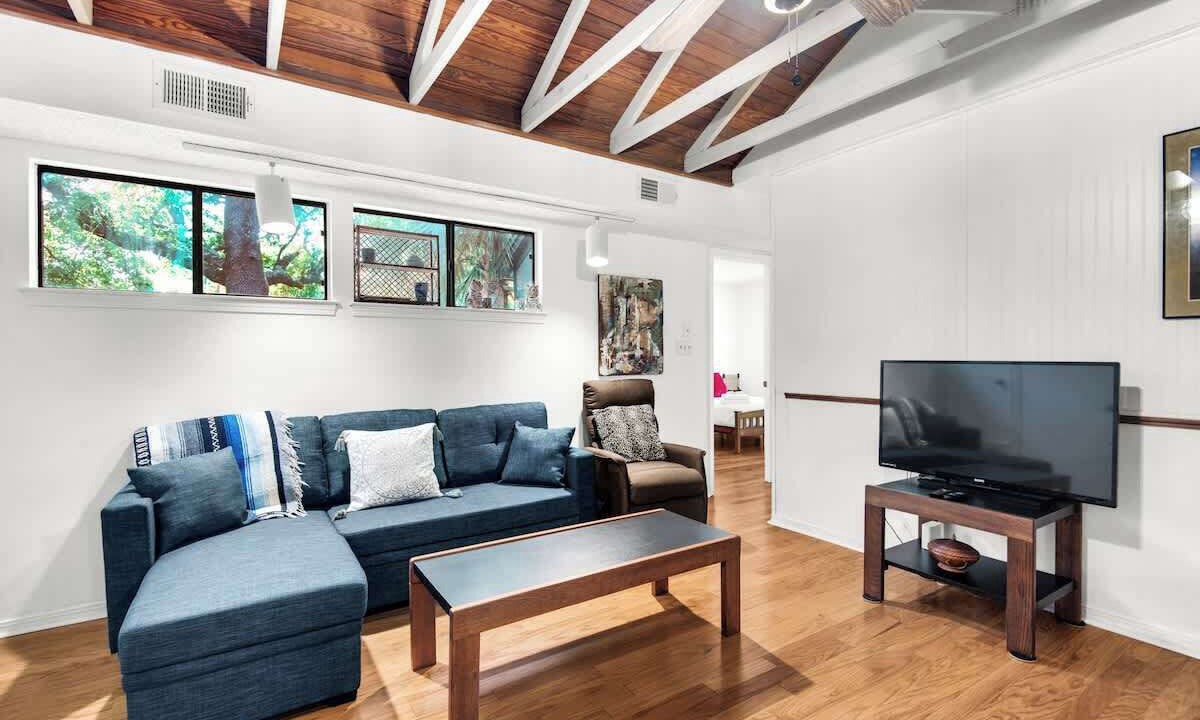 Photo of Livingroom in Gulf Breeze