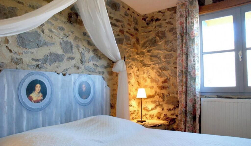 Photo of Bedroom in Souanyas