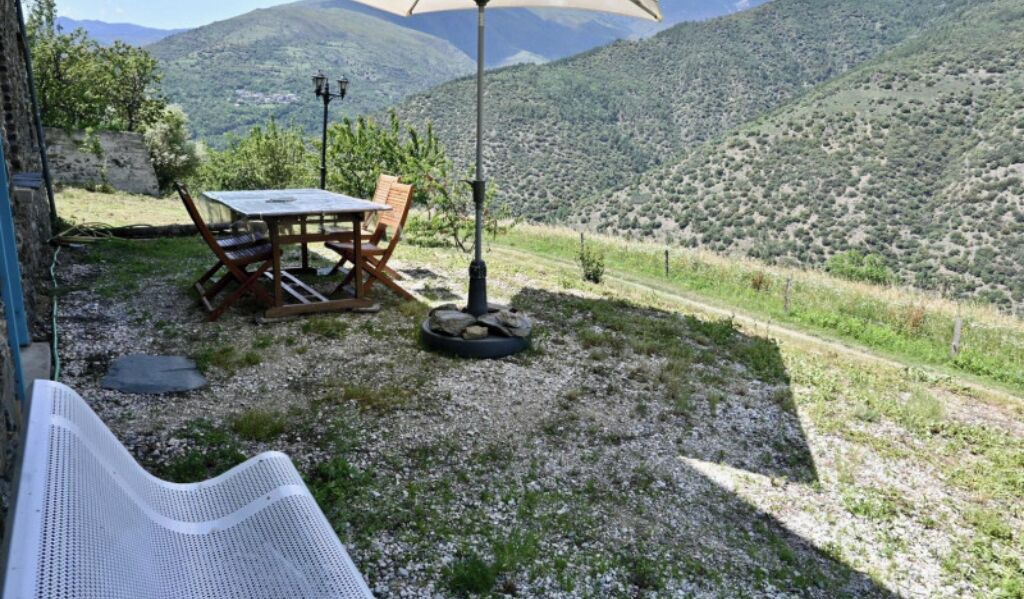 Photo of Outdoor in Souanyas
